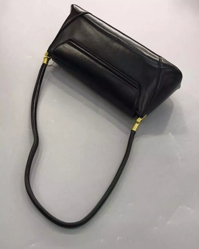 a7b4697b-d0ed-4bfe-bbfe-0ddb9990ea4e-Max-Origin